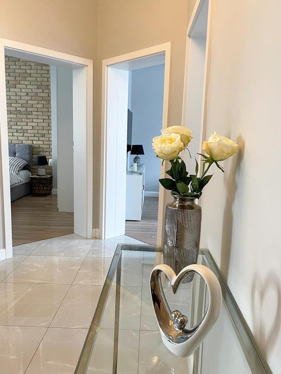 Luksusowy Apartament Dla 6 Osob - 90 M2 Świnoujście Exteriör bild